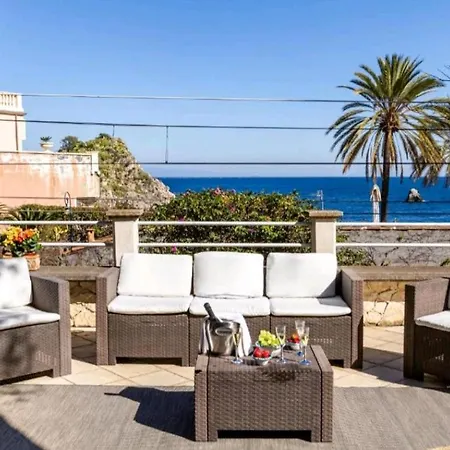 Dolia Taormina